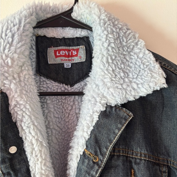 Vintage Levi's Denim Sherpa Jacket - Picture 3 of 6